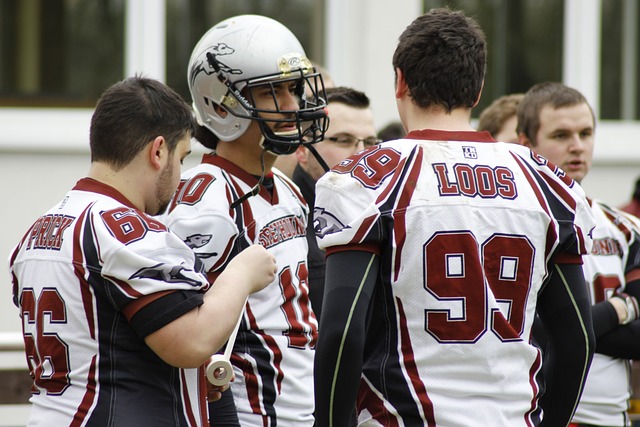 曼联、皇马均已报价莫扎基蒂斯，奥林匹亚科斯：得加钱