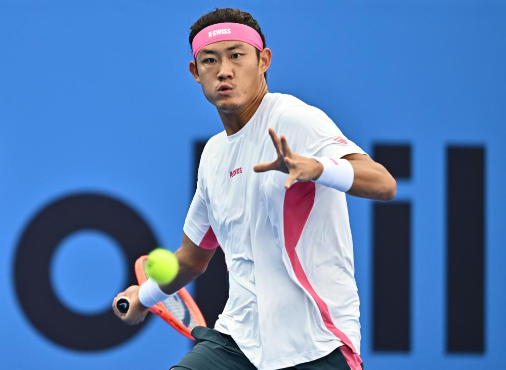 TA：尼潘外租阿贾克斯的可能已消失；曼城考虑是否留埃切韦里